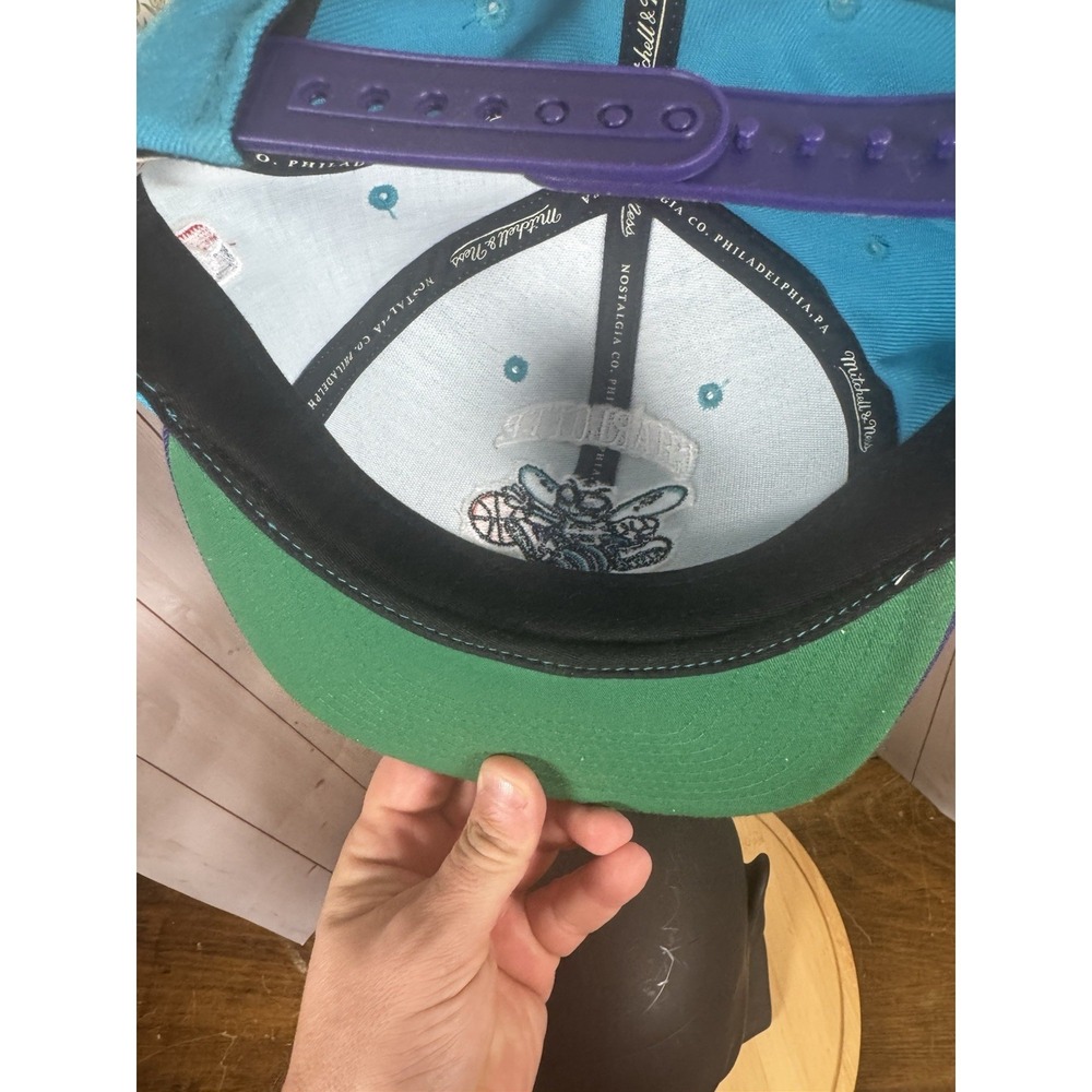 Charlotte Hornets Teal and Purple Snapback Hat - Picture 6 of 8